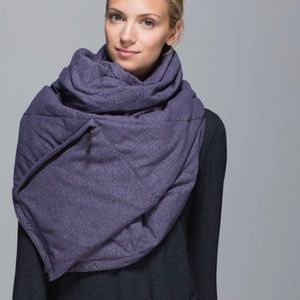 NWOT Lululemon Fluffed Up Scarf
